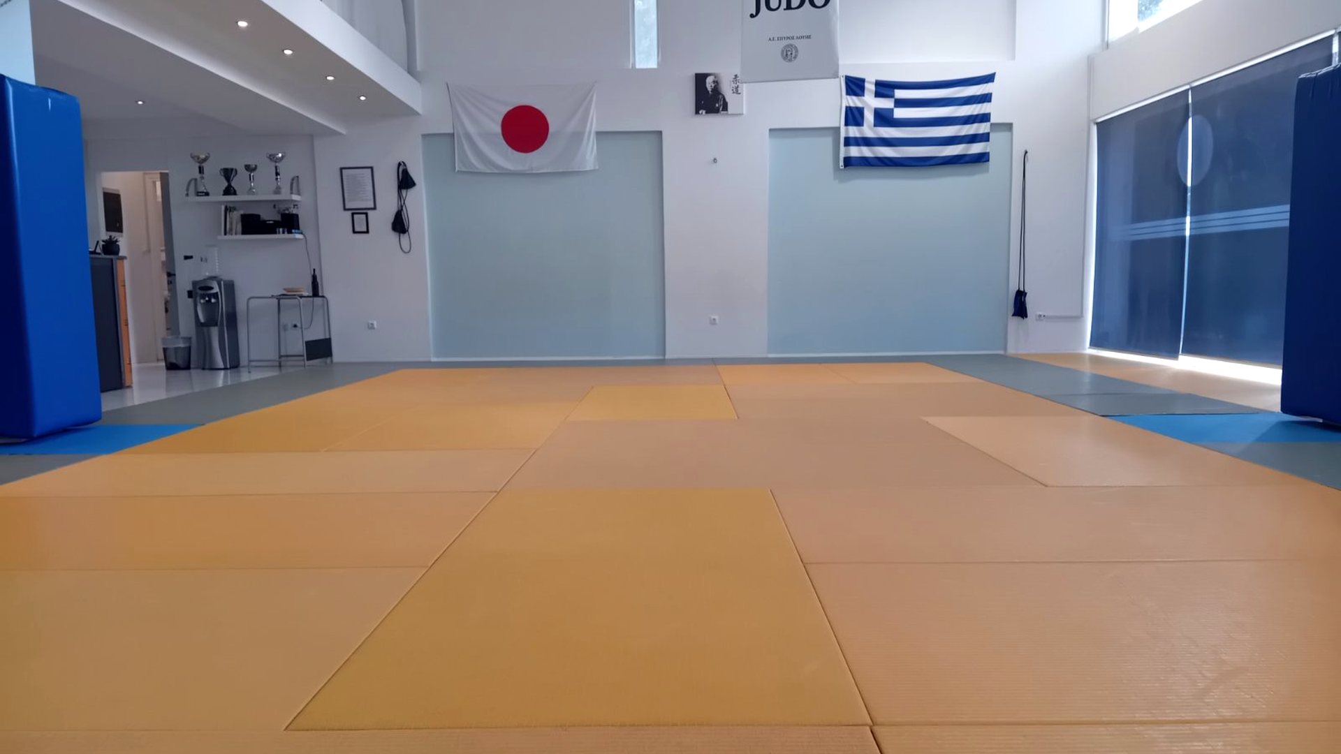spiros-louis-dojo-hero-01